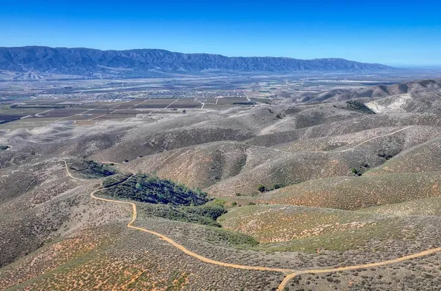 a view of outdoor space