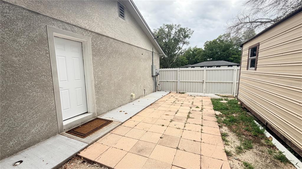 707 Innergary Place Valrico, FL 33594 - Photo 26 of 33