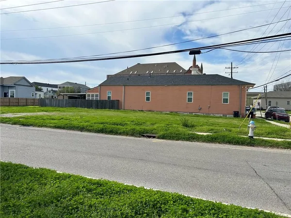 $350,000 | 2206 Gravier Street, New Orleans, LA 70119