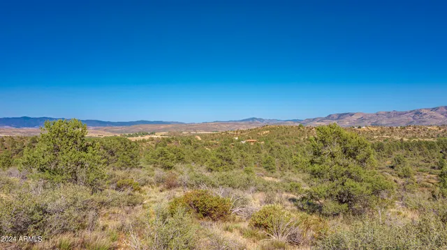 $270,000 | -xx Xx Big Sky Drive, Unit 1B, Kirkland, AZ 86332