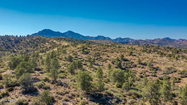 $270,000 | -xx Xx Big Sky Drive, Unit 1B, Kirkland, AZ 86332