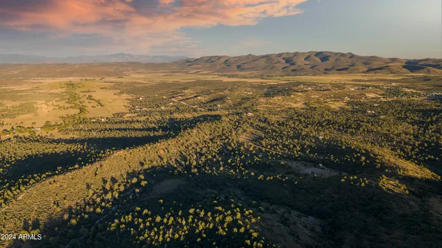 $270,000 | -xx Xx Big Sky Drive, Unit 1B, Kirkland, AZ 86332