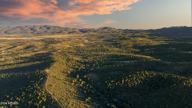 $270,000 | -xx Xx Big Sky Drive, Unit 1B, Kirkland, AZ 86332