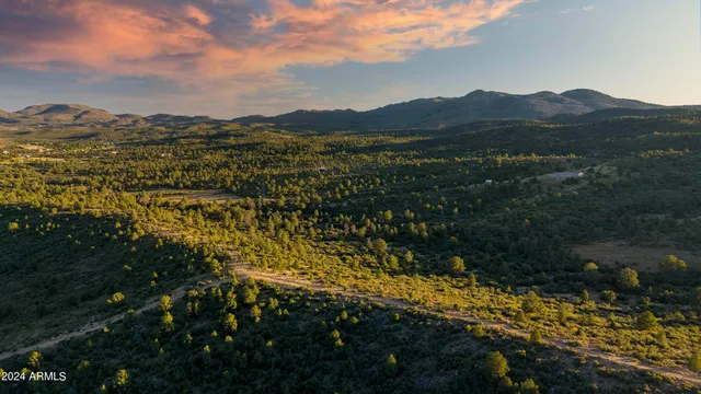 $270,000 | -xx Xx Big Sky Drive, Unit 1B, Kirkland, AZ 86332