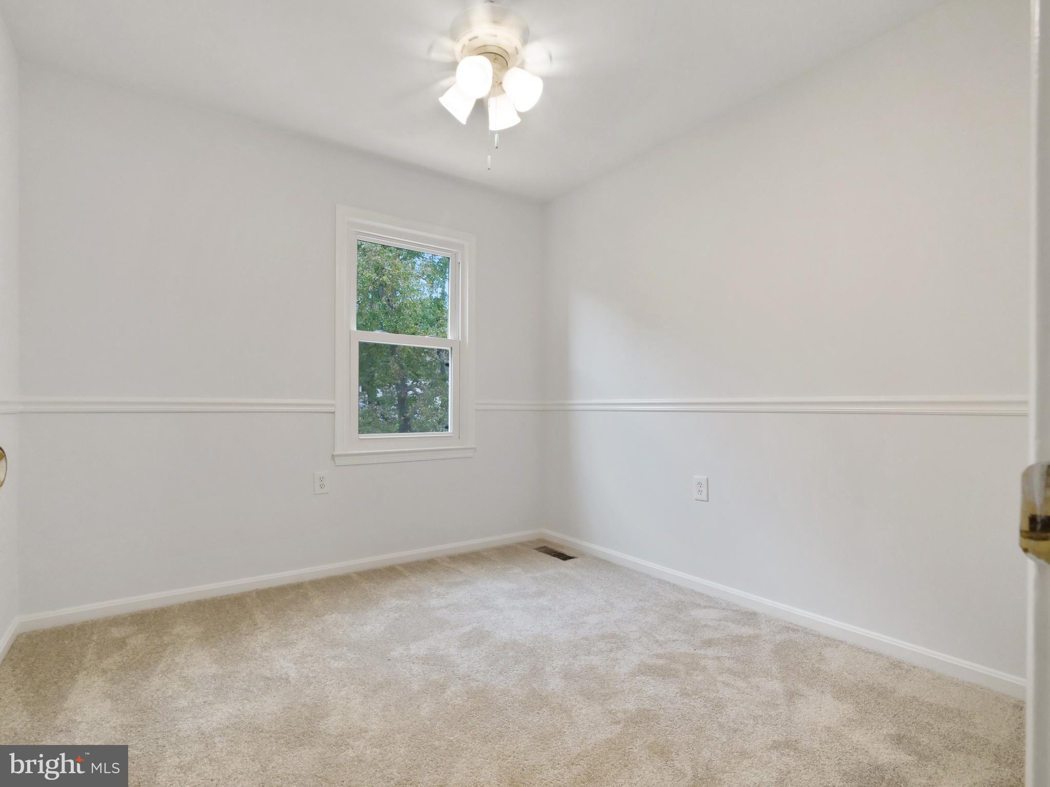 3027 Seminole Road Woodbridge, VA 22192 - Photo 18 of 33 Bedroom 3