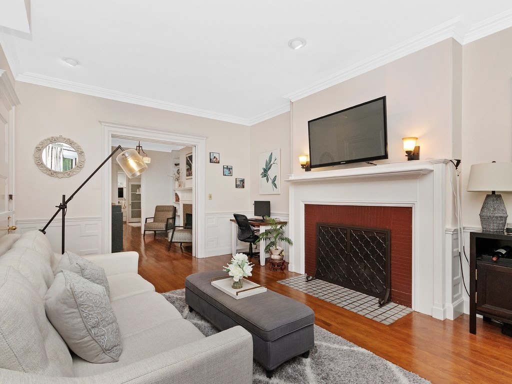 340 Tappan Street, Unit 1 Brookline, MA 02445 - Photo 3 of 15
