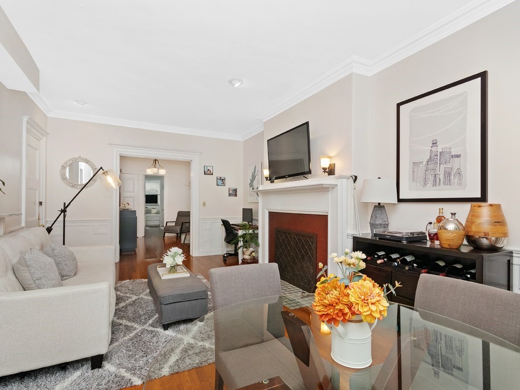 340 Tappan Street, Unit 1 Brookline, MA 02445 - Photo 5 of 15