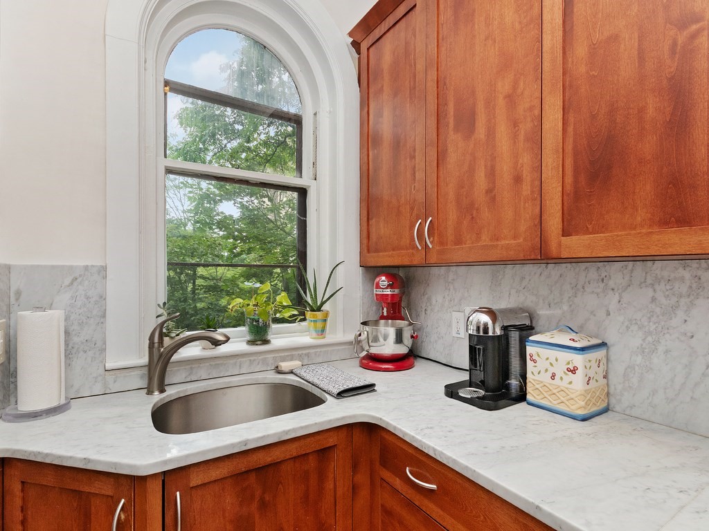 340 Tappan Street, Unit 1 Brookline, MA 02445 - Photo 7 of 15