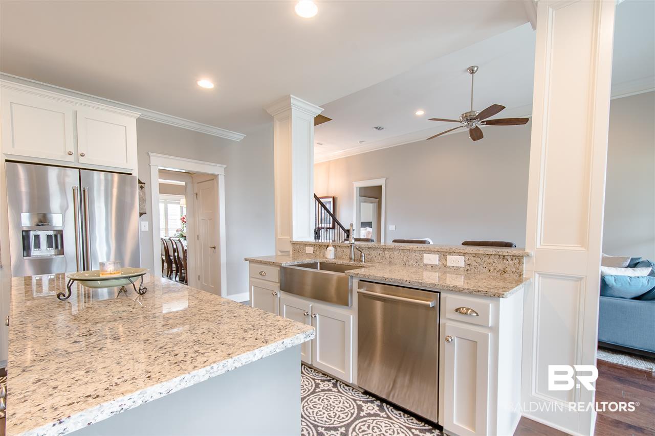 10441 Goodrich Way Daphne, AL 36526 - Photo 15 of 50 Kitchen