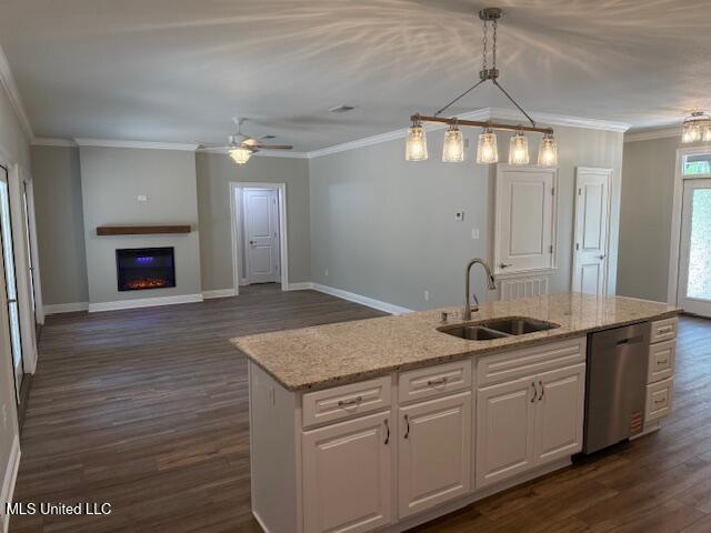 12067 School Road Saucier, MS 39574 - Photo 6 of 43 Kitchen