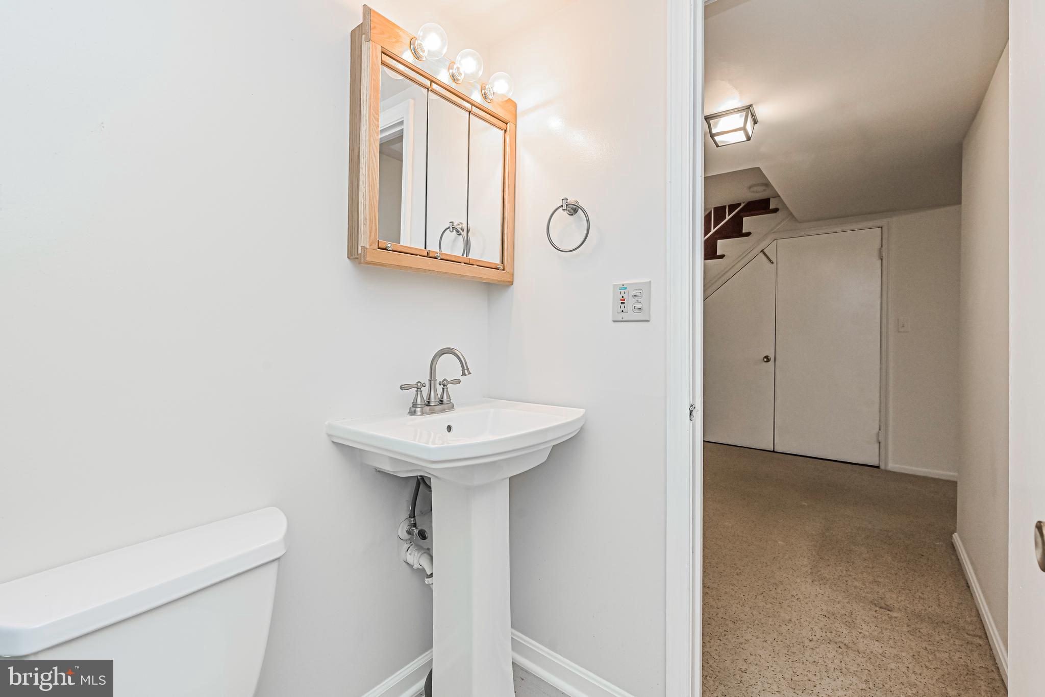 3851 Chain Bridge Road Fairfax, VA 22030 - Photo 36 of 46 Gallery Image 36