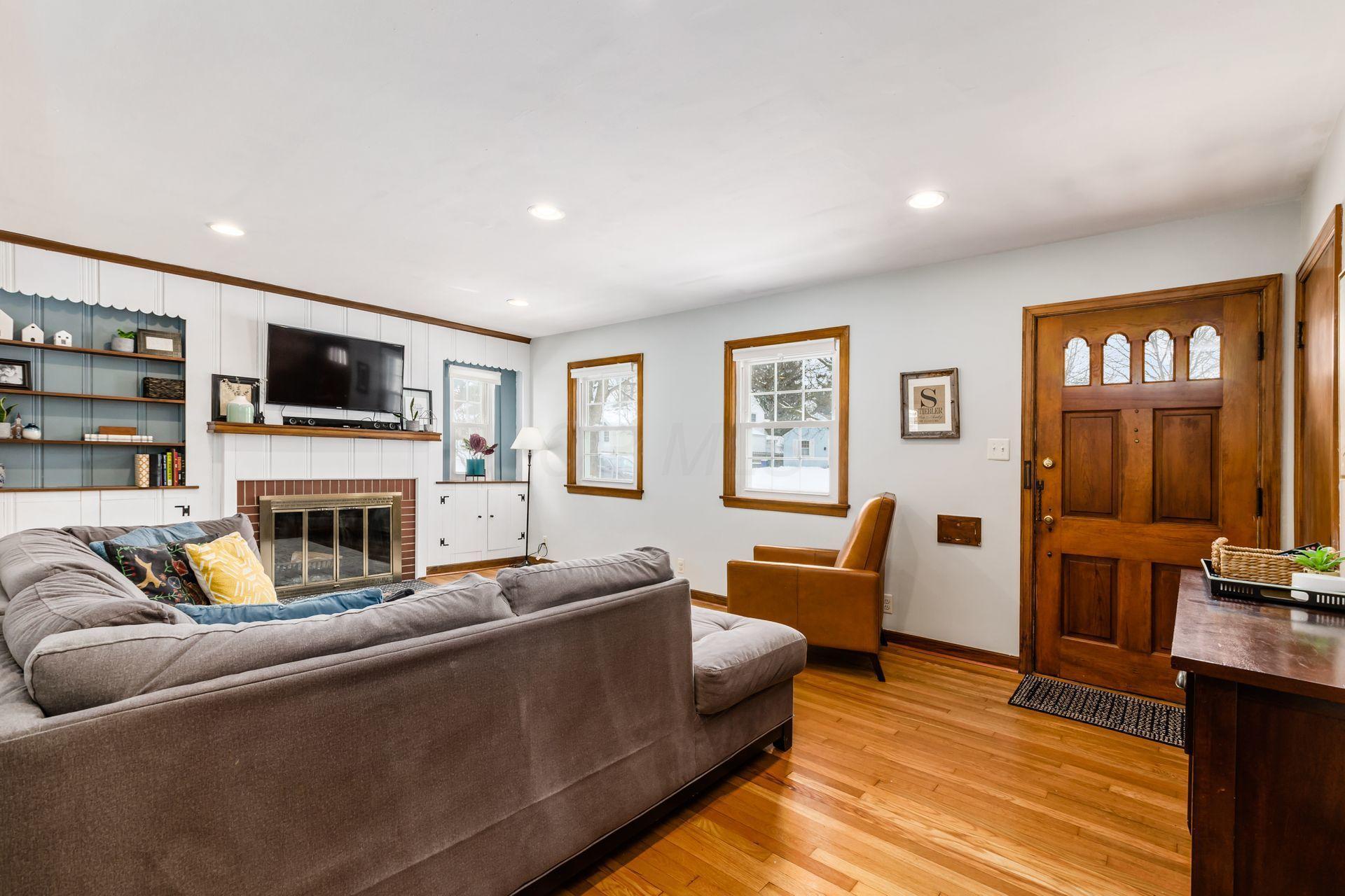 166 Nottingham Road Columbus, OH 43214 - Photo 3 of 53 Gallery Image 3