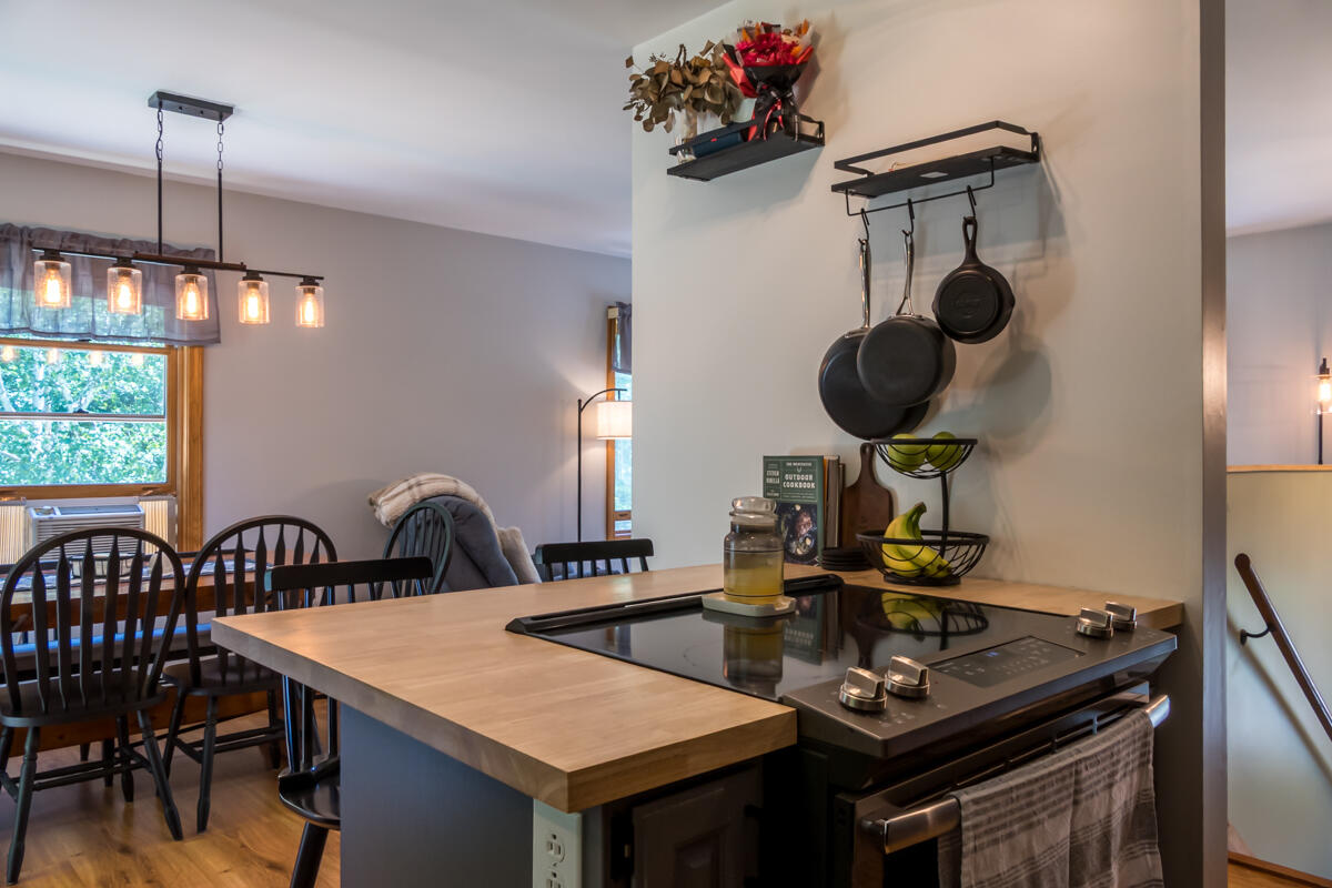 196 Holmes Road Winthrop, ME 04364 - Photo 5 of 57 22-Kitchen (2 of 5)