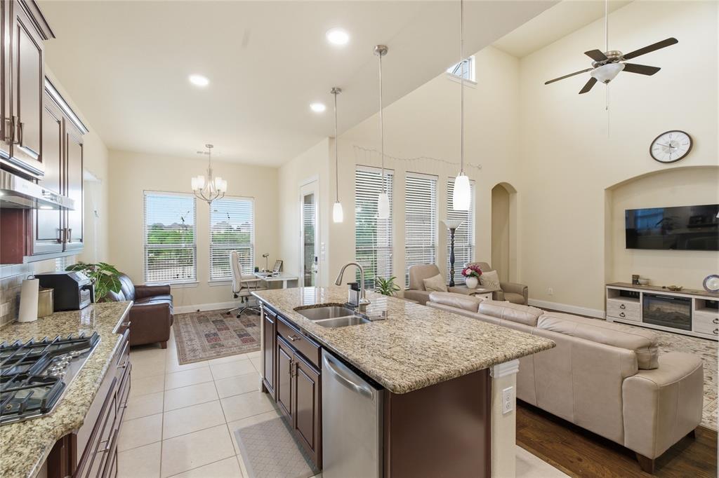 3215 Hyde Street Irving, TX 75063 - Photo 13 of 40