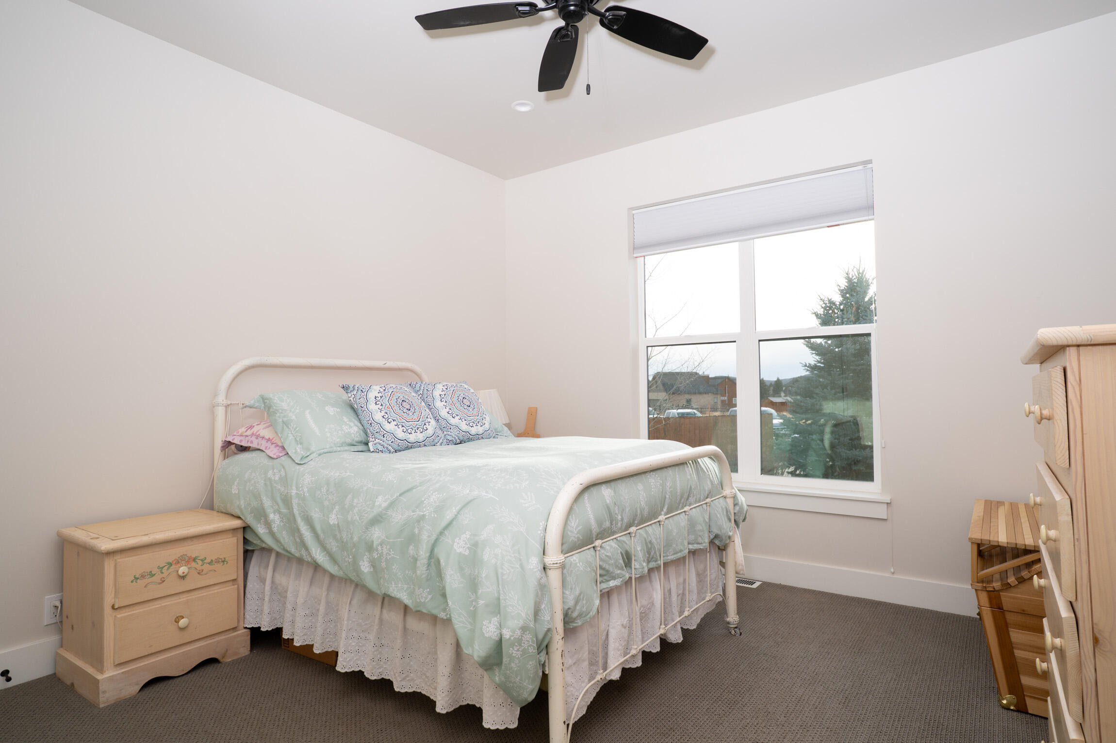 411 Chestnut Loop Bellevue, ID 83313 - Photo 17 of 25 Guest Room 2