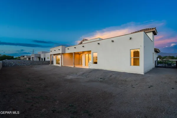 $665,000 | 5692 Rio Bonito Circle, El Paso, TX 79932