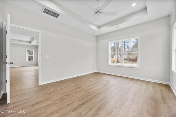 $361,900 | 406 Alice Lane, Burgaw, NC 28425