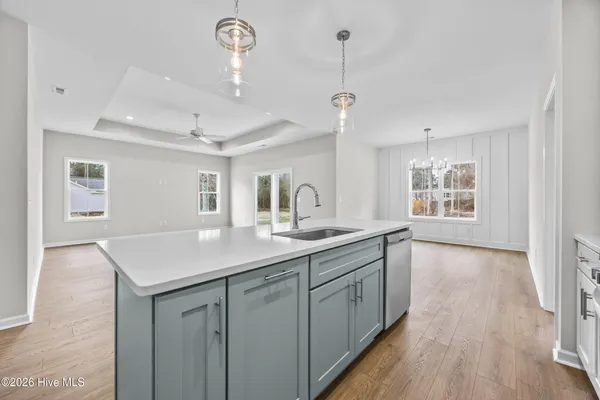 $361,900 | 406 Alice Lane, Burgaw, NC 28425