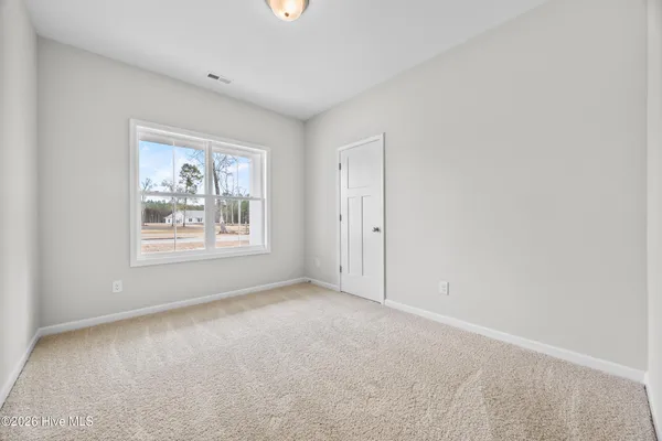 $361,900 | 406 Alice Lane, Burgaw, NC 28425