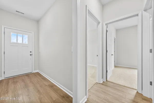 $361,900 | 406 Alice Lane, Burgaw, NC 28425