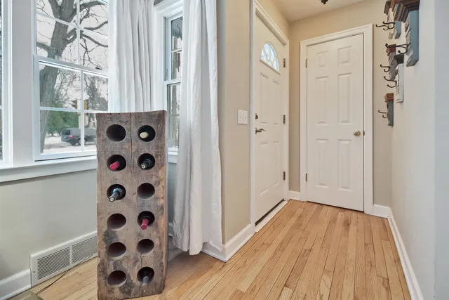 $545,000 | 3930 Nakoma Road, Madison, WI 53711