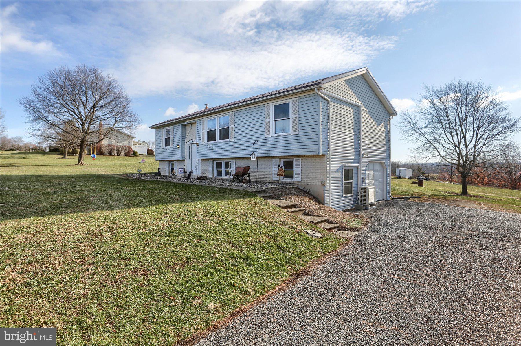 60 Subdivision Road Newville, PA 17241 - Photo 3 of 38