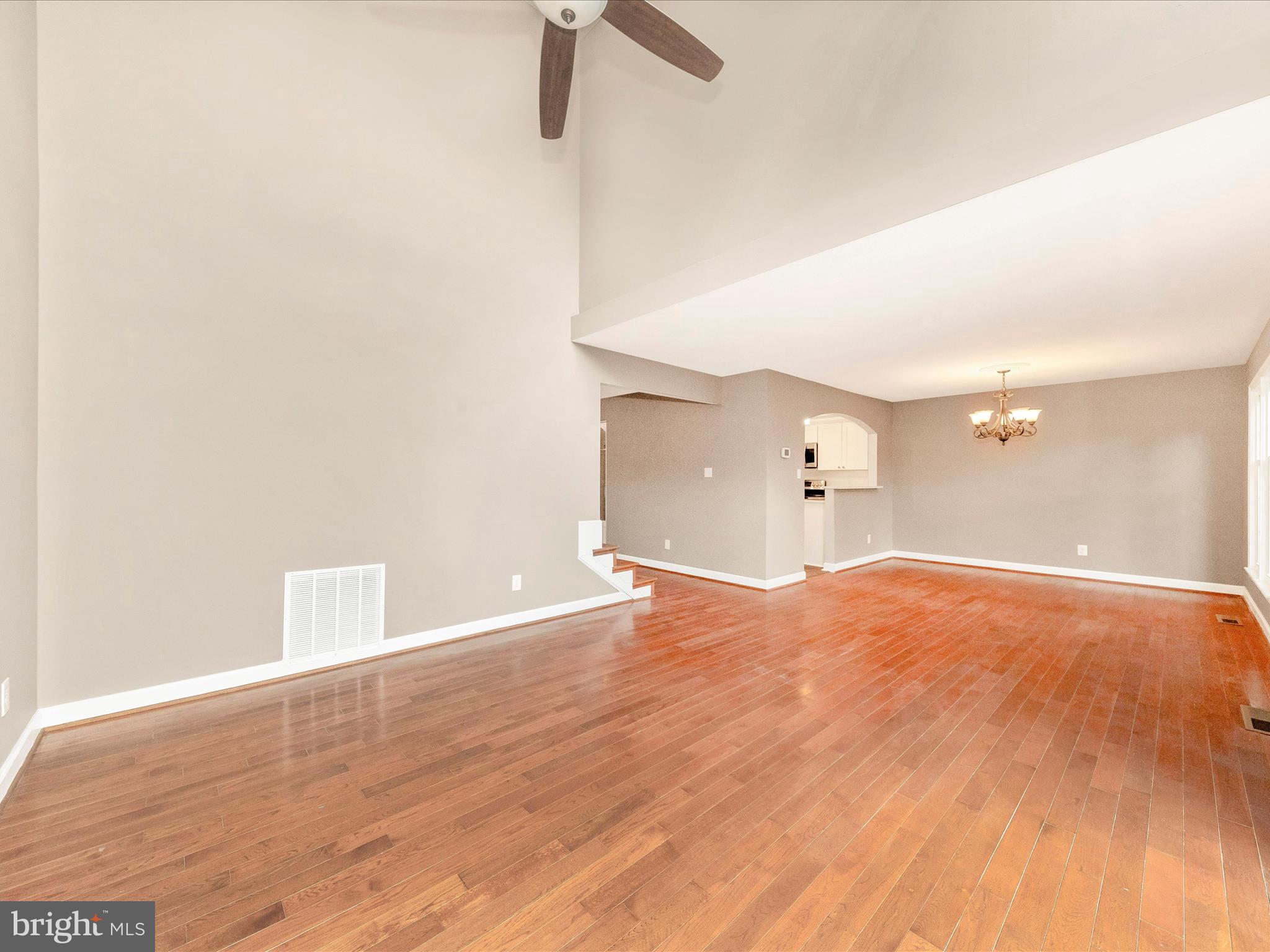 19201 Racine Court Montgomery Village, MD 20886 - Photo 15 of 52 Family Room