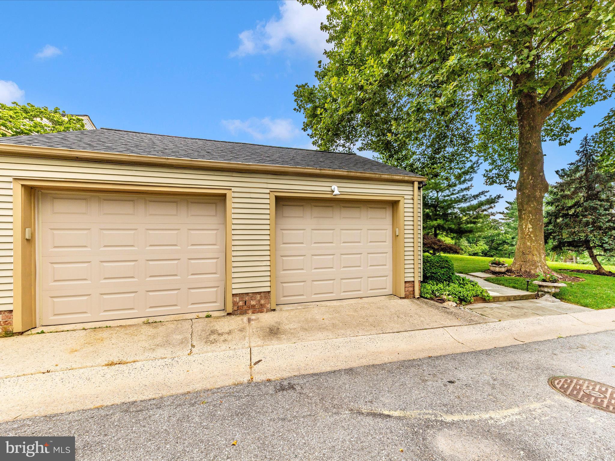 19201 Racine Court Montgomery Village, MD 20886 - Photo 42 of 52 Exterior Front