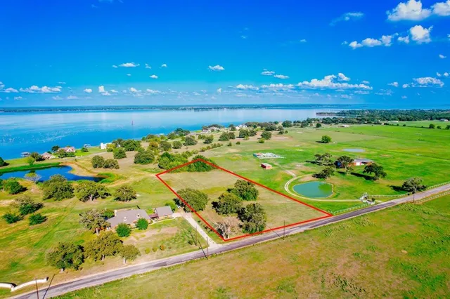 a view of an outdoor space and a lake view