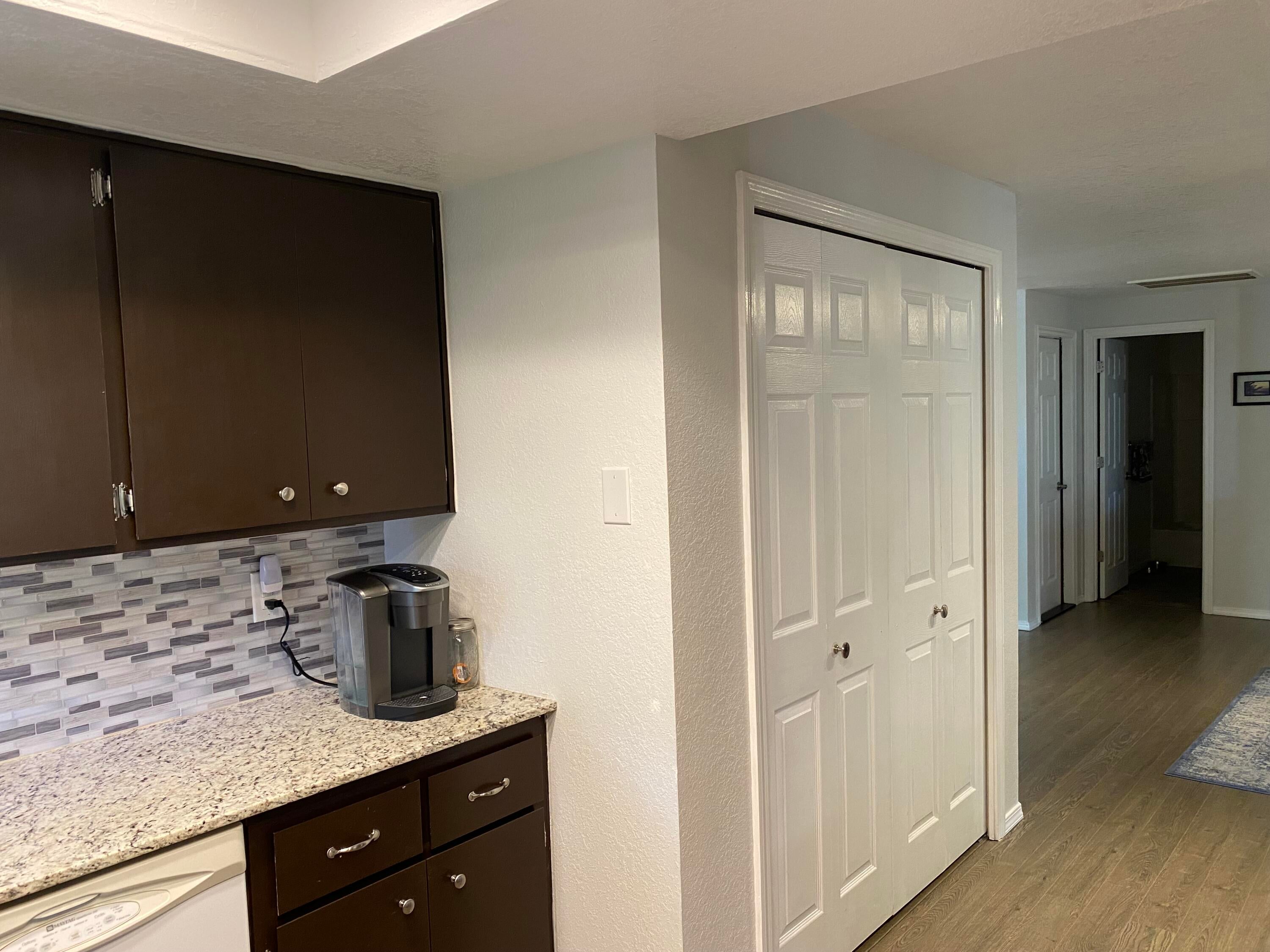 2923 Aldersgate Road Medford, OR 97504 - Photo 13 of 35 IMG_6230