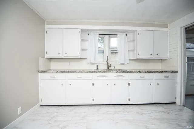 $134,900 | 402 North 15th Street, Vincennes, IN 47591