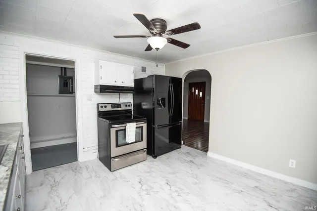 $134,900 | 402 North 15th Street, Vincennes, IN 47591