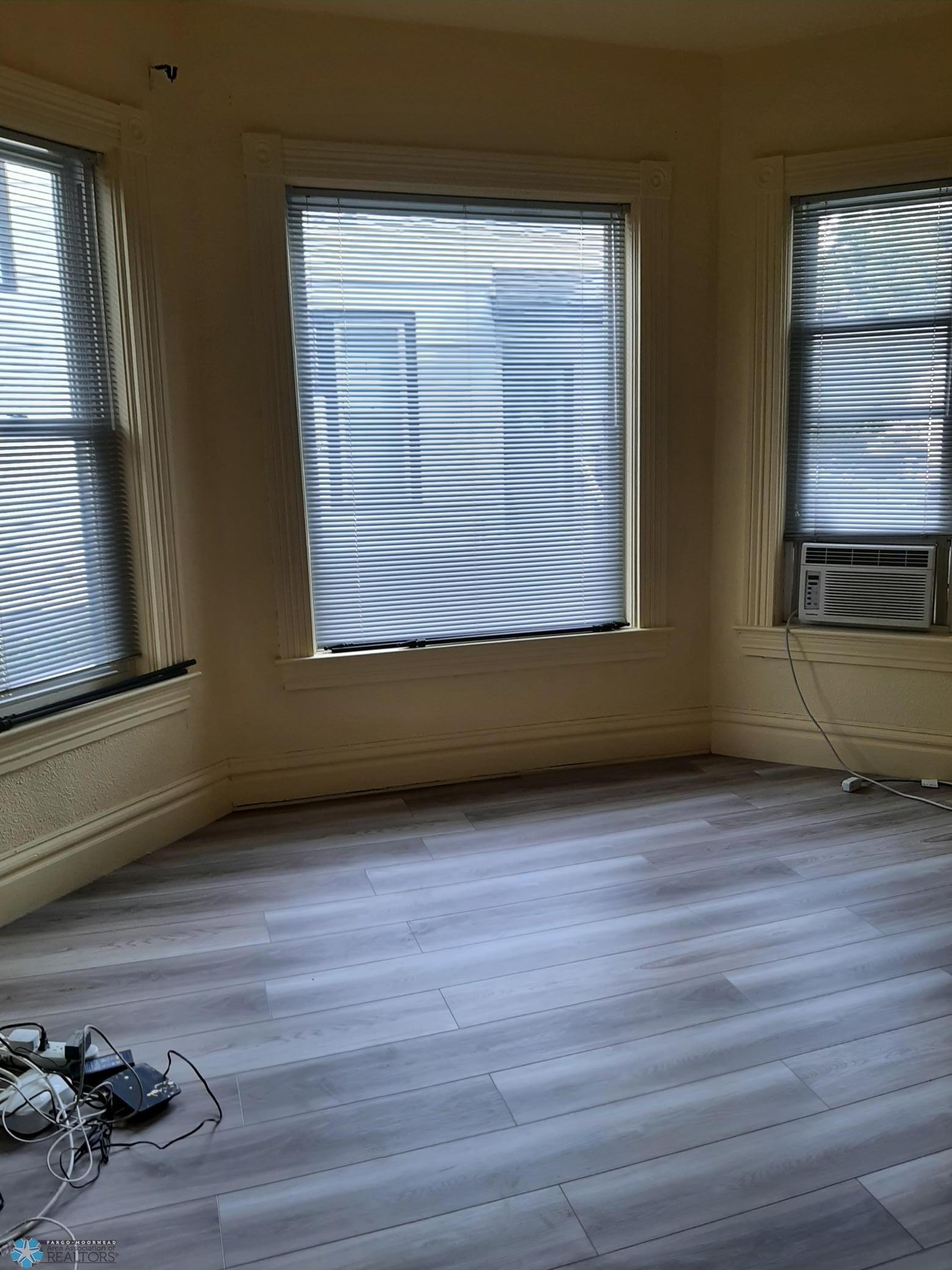 1024 3rd Avenue South Fargo, ND 58103 - Photo 11 of 35