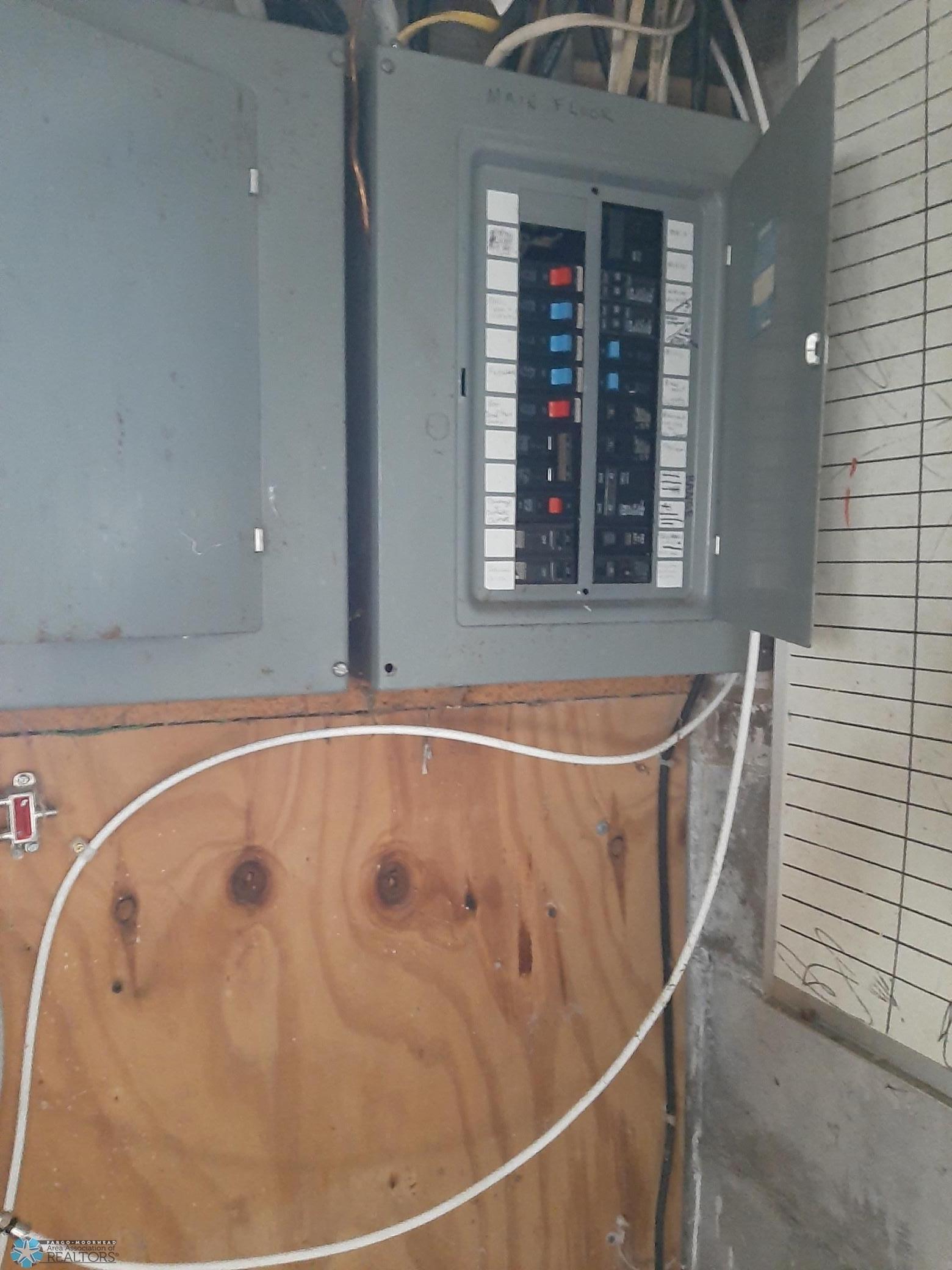 1024 3rd Avenue South Fargo, ND 58103 - Photo 19 of 35