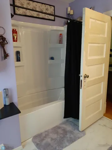 $279,900 | 1024 3rd Avenue South, Fargo, ND 58103