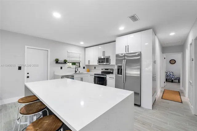 $699,000 | 510 East Acre Drive, Plantation, FL 33317