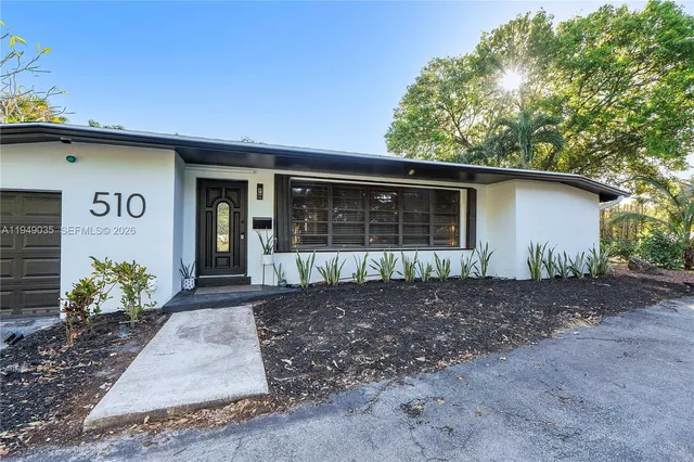 $699,000 | 510 East Acre Drive, Plantation, FL 33317
