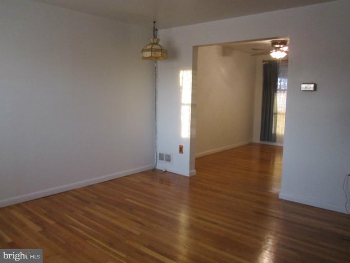 5 Haley Road Essex, MD 21221 - Photo 2 of 19 Dining Room