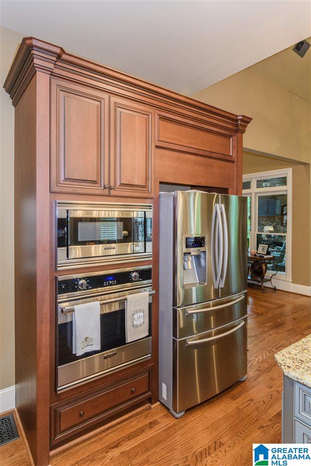 2403 Glasscott Point Birmingham, AL 35226 - Photo 18 of 50