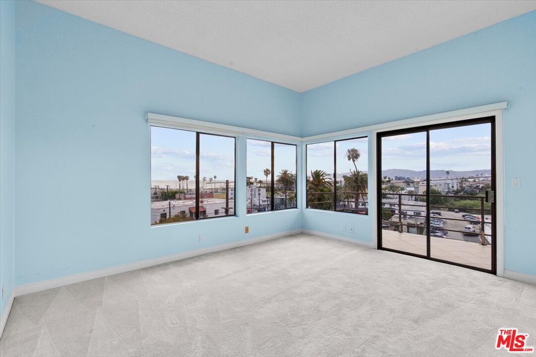 243 Montreal Street Playa del Rey, CA 90293 - Photo 32 of 47