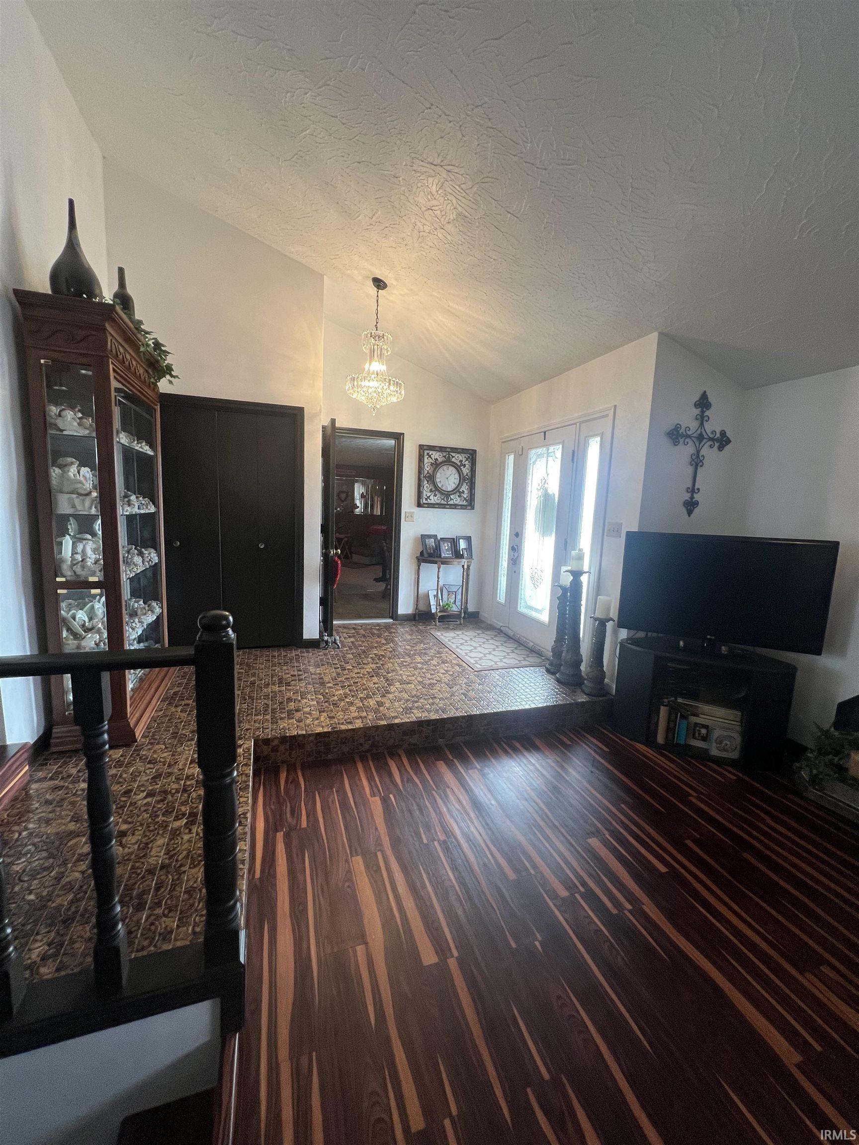 6281 Highway 56 Dubois, IN 47527 - Photo 10 of 18