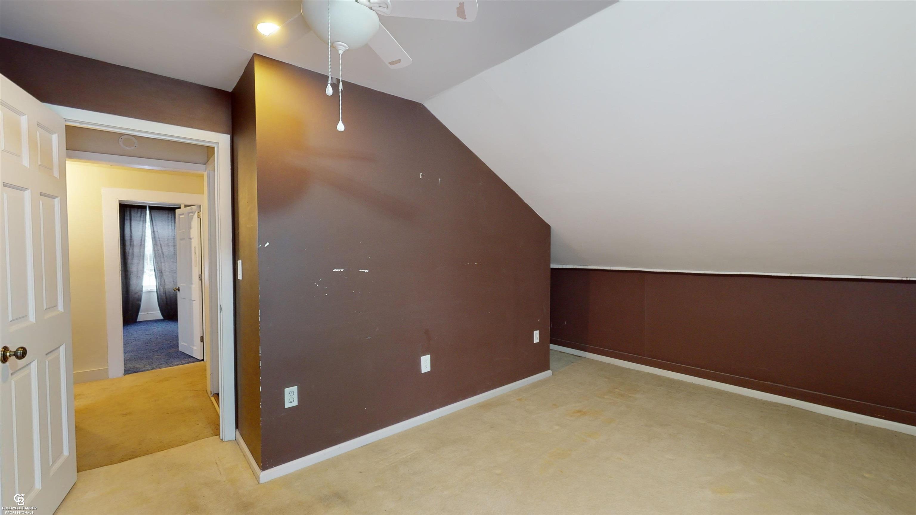 52525 Mound Road Utica, MI 48316 - Photo 17 of 29 50100377-16.JPG