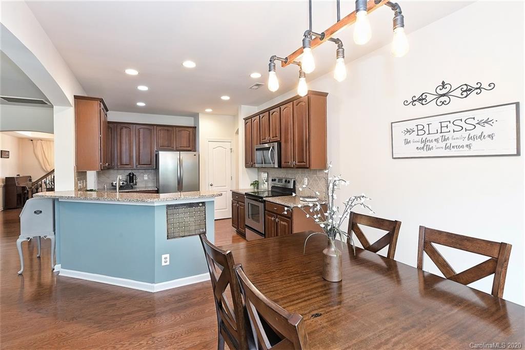 5827 Cactus Valley Road Charlotte, NC 28277 - Photo 13 of 35 Gallery Image 13
