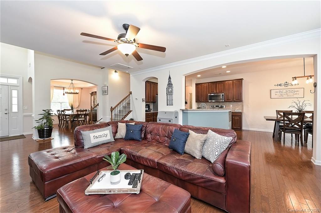 5827 Cactus Valley Road Charlotte, NC 28277 - Photo 9 of 35 Gallery Image 9