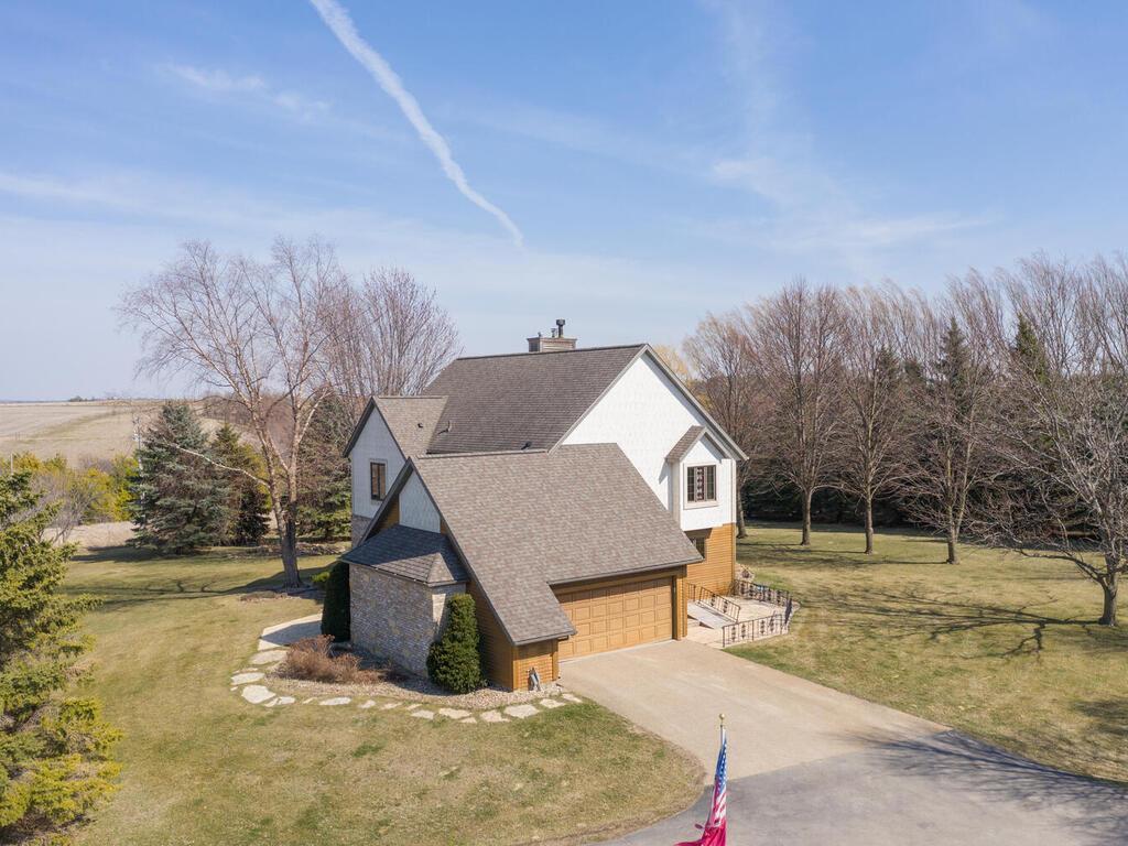 3741 Simpson Road Southeast Rochester, MN 55904 - Photo 3 of 54