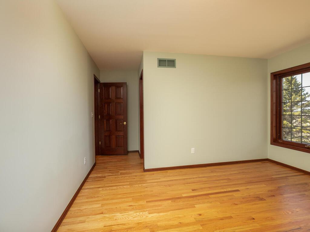 3741 Simpson Road Southeast Rochester, MN 55904 - Photo 32 of 54