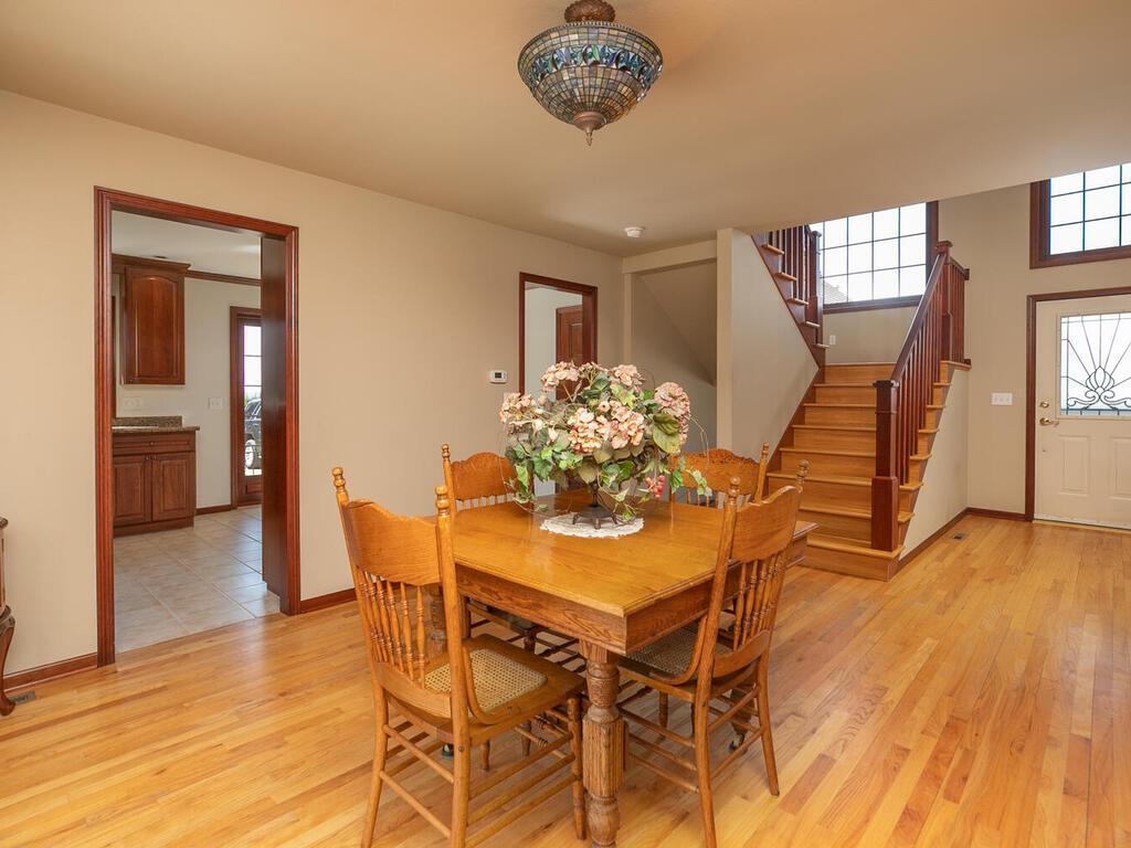 3741 Simpson Road Southeast Rochester, MN 55904 - Photo 7 of 54