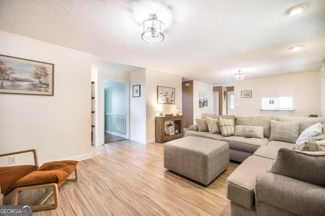 $500,000 | 225 Fieldfare Drive, Kathleen, GA 31047