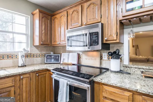 $500,000 | 225 Fieldfare Drive, Kathleen, GA 31047