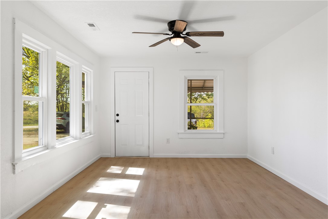 1739 Coffee Road Westminster, SC 29693 - Photo 7 of 26 Gallery Image 7